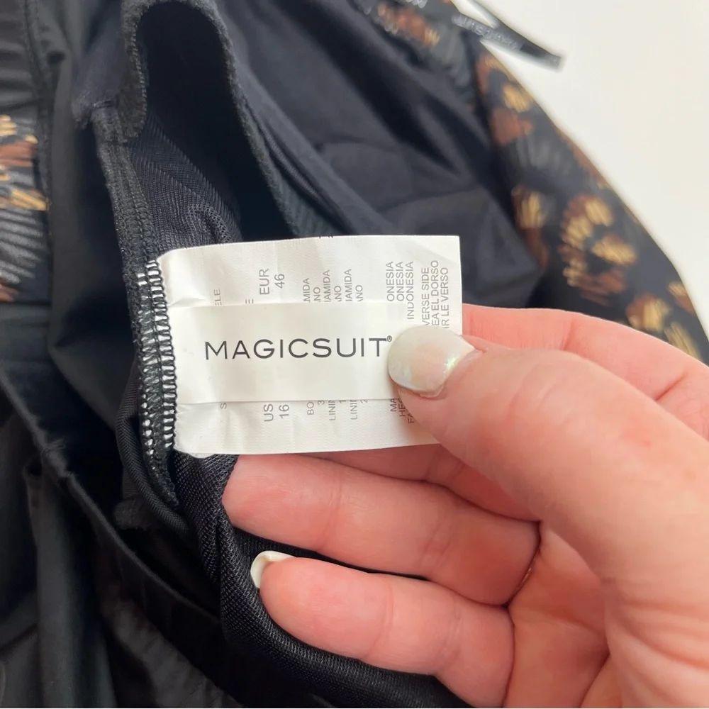 Magicsuit la paz